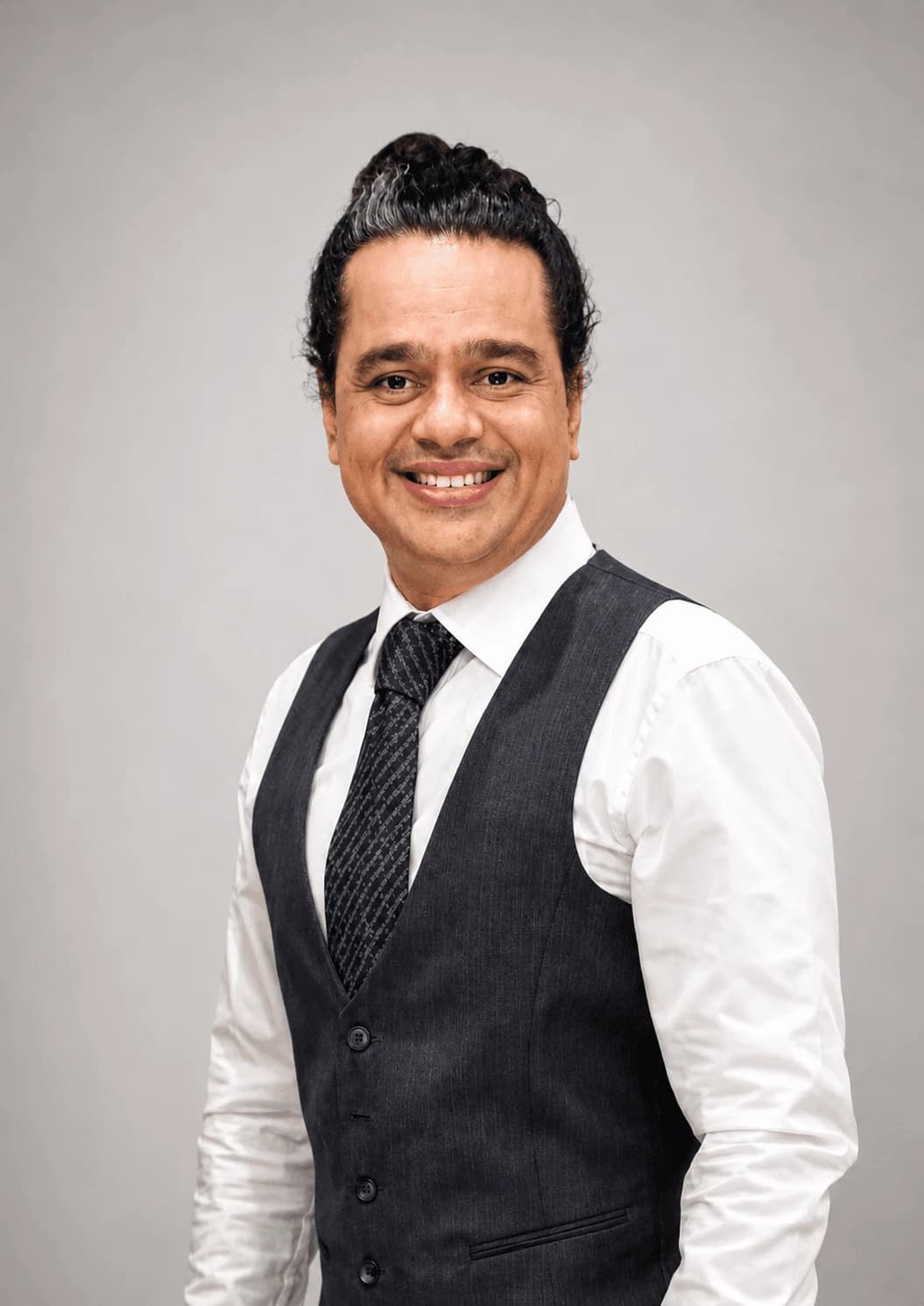 Portrait of Dr. Ashutosh Khatawkar