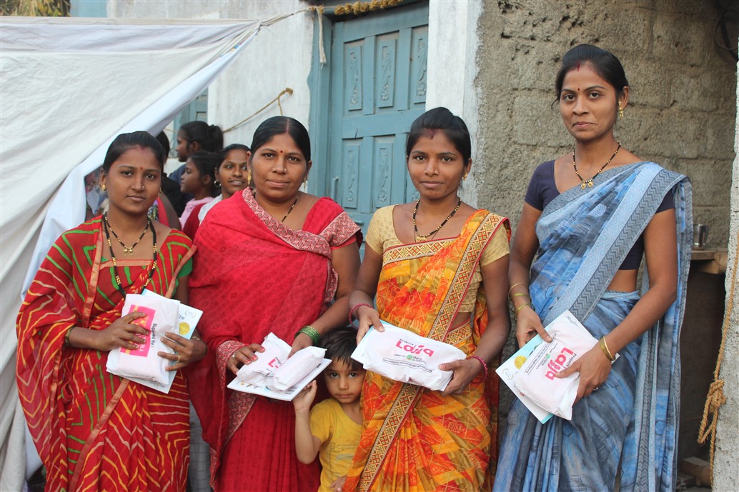 Menstrual_education, awareness-session, period stigma, sanitary pads, clothe pad , session on menstrual hygiene,  pads distribution, educating young girls and under privileged women, educate india, women empowerment, Educate Rural women, educate future