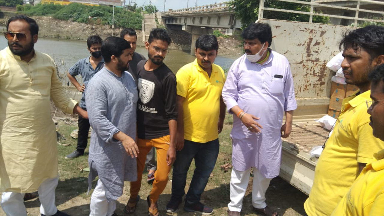 Making The Difference NGO Ration Distribution